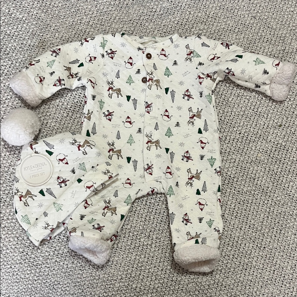 Cozy Kids Holiday One Piece with beanie 0-3m